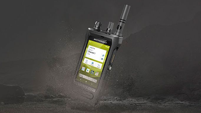 Motorola walkie talkie XIRP8600i IS (Intrinsically Safe Radio) - Antriksh  Technosys